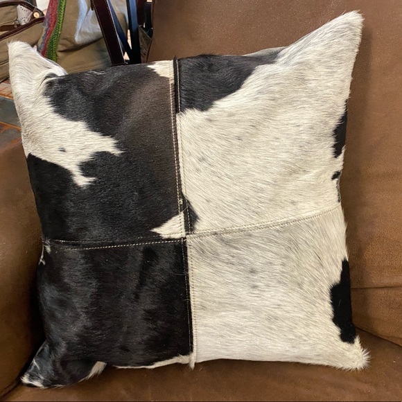 NWT Cowhide Cushion Cover White & Brown - Picture 7 of 10